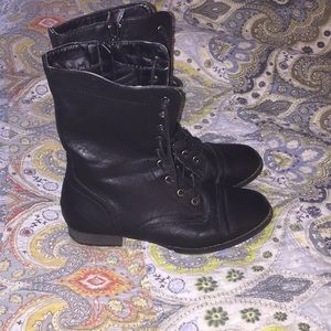 ❤️Black lace up boots